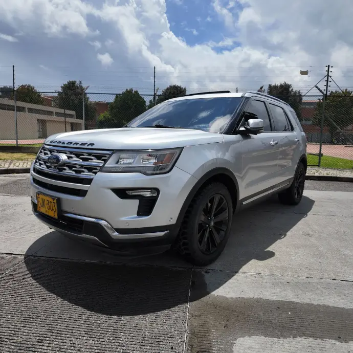 FORD EXPLORER 2018